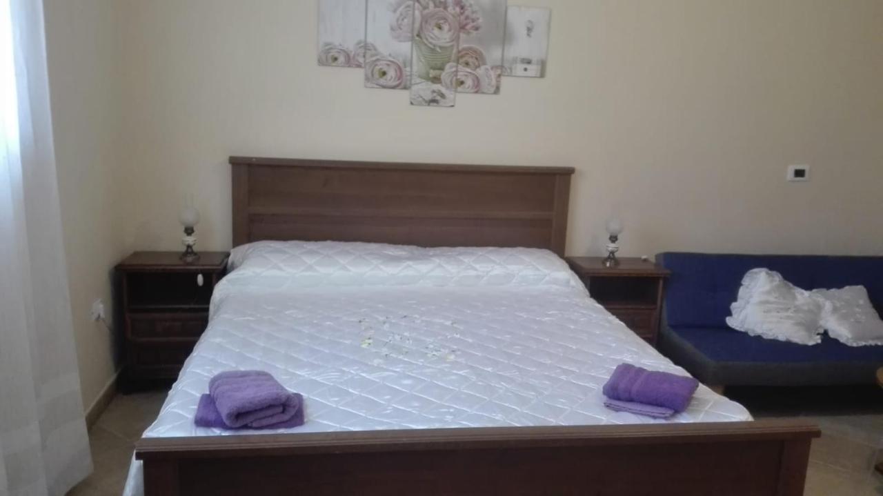 Dal Compare Bed and Breakfast San Pio delle Camere Exteriör bild